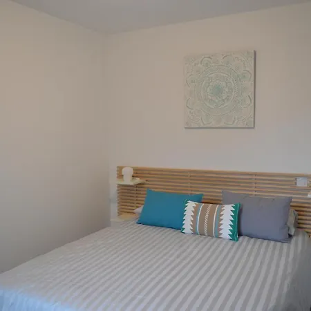 Uhaina Hossegor לינה וארוחת בוקר