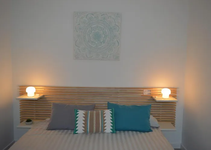 فندق مبيت وإفطار Uhaina Hossegor 3*